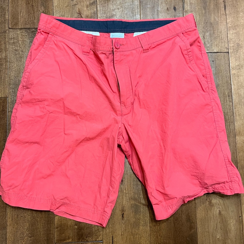 Men’s Columbia Shorts